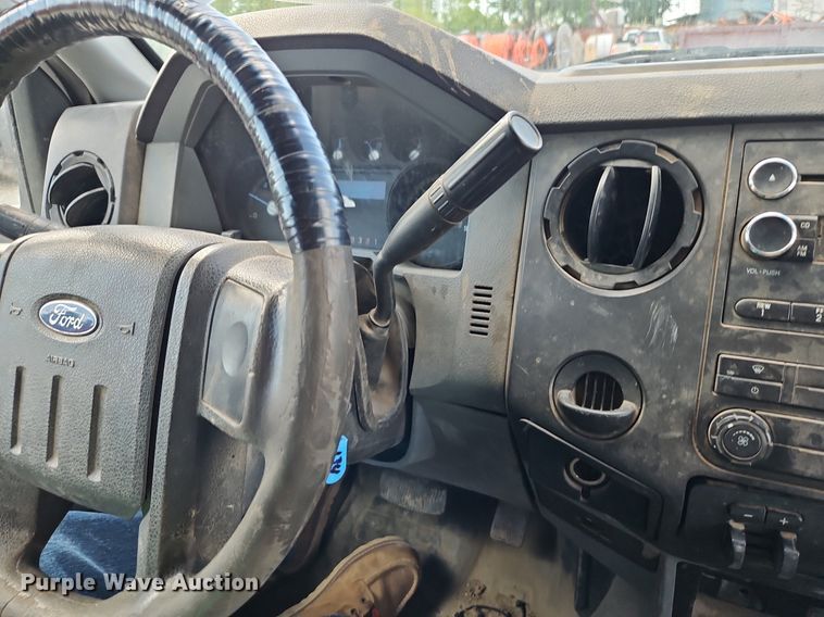 image for item EI3878 2013 Ford F550 Super Duty XL dump truck