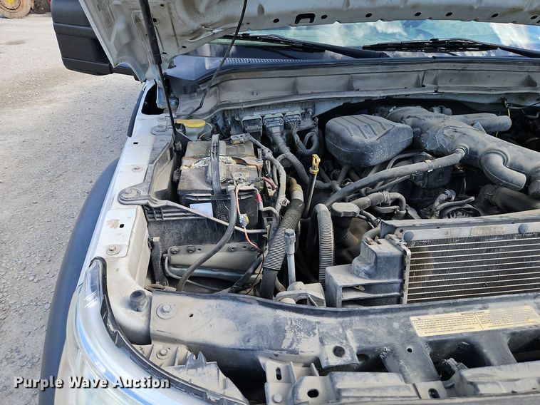 image for item EI3878 2013 Ford F550 Super Duty XL dump truck