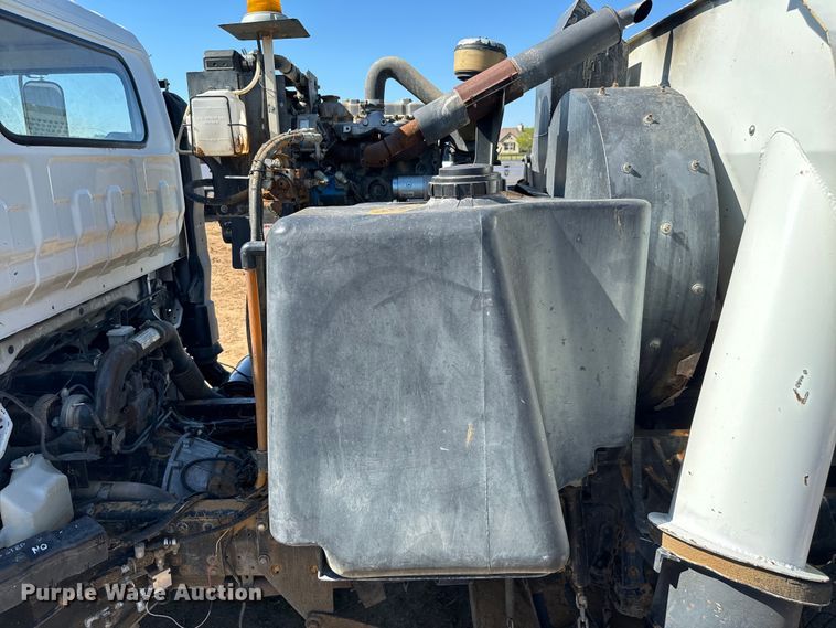 image for item EJ0454 1996 GMC Forward street sweeper truck