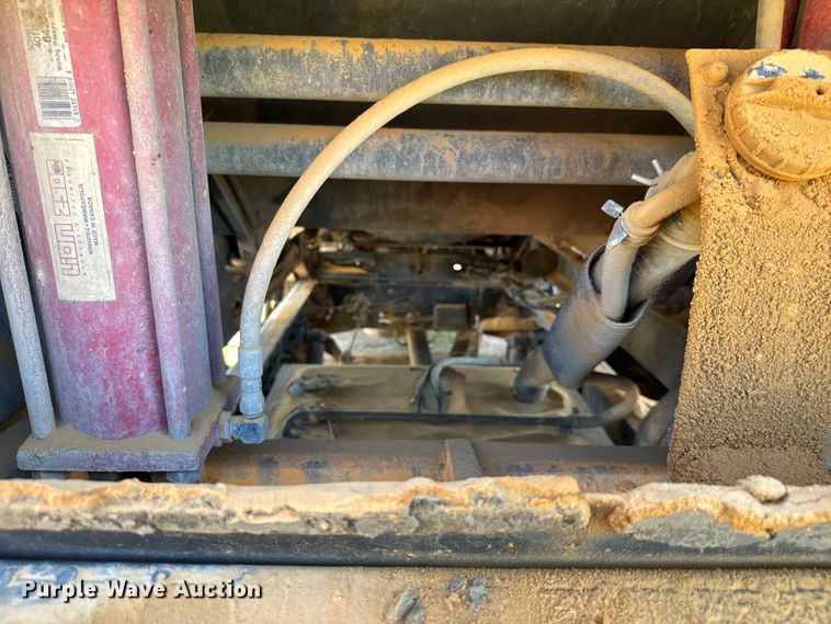 image for item EJ0454 1996 GMC Forward street sweeper truck