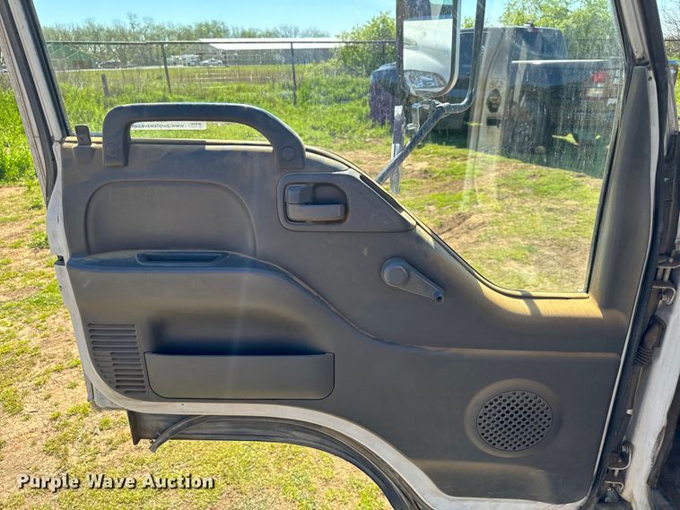 image for item EJ0454 1996 GMC Forward street sweeper truck