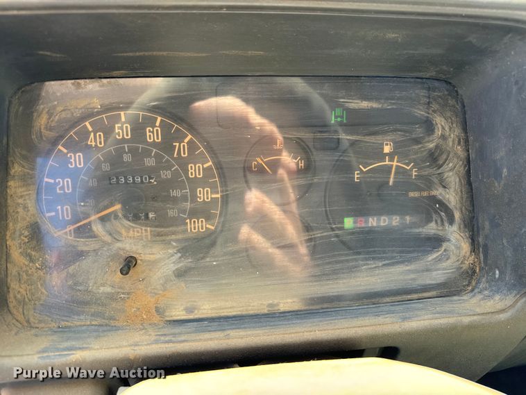 image for item EJ0454 1996 GMC Forward street sweeper truck