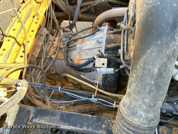 image for item EJ0454 1996 GMC Forward street sweeper truck