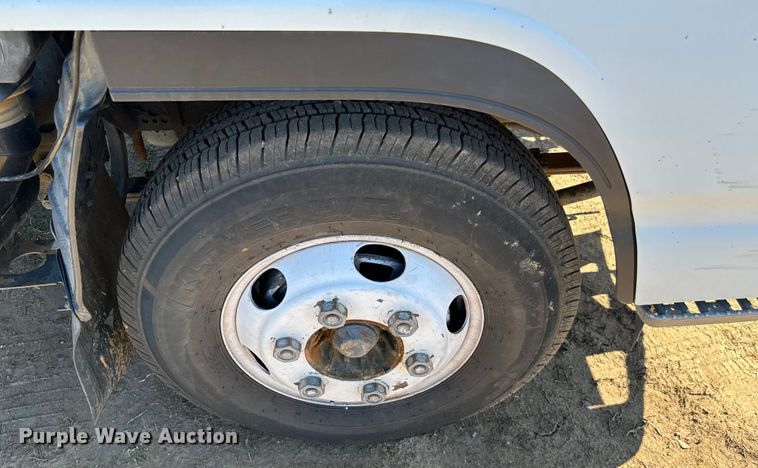 image for item EJ0454 1996 GMC Forward street sweeper truck