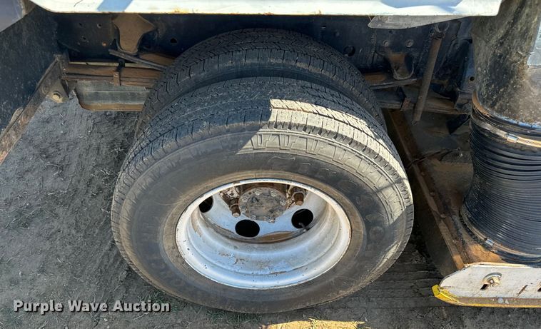 image for item EJ0454 1996 GMC Forward street sweeper truck