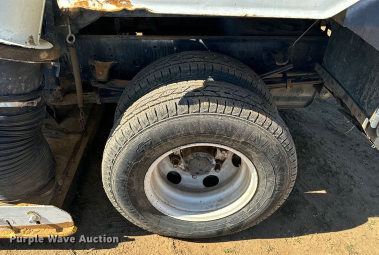 image for item EJ0454 1996 GMC Forward street sweeper truck