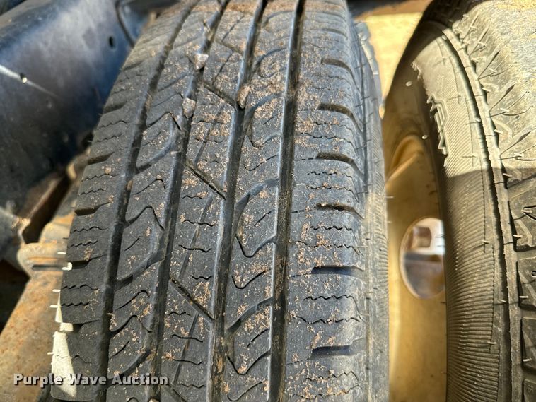 image for item EJ0454 1996 GMC Forward street sweeper truck