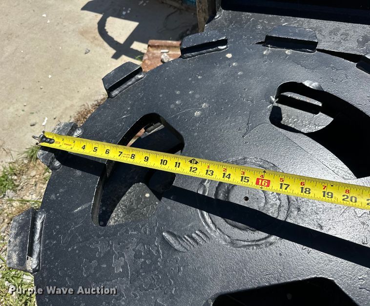 image for item EJ4348 Excavator compaction wheel 