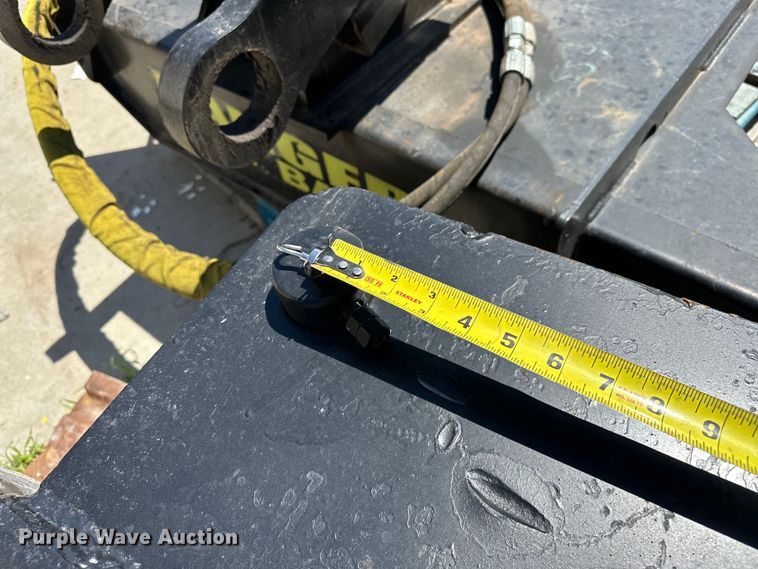 image for item EJ4348 Excavator compaction wheel 