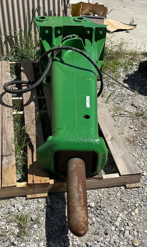 image for item EJ4349 Excavator breaker 
