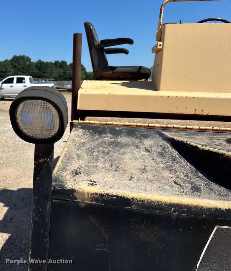 image for item EJ4353 Hypac 766C  double drum vibratory roller