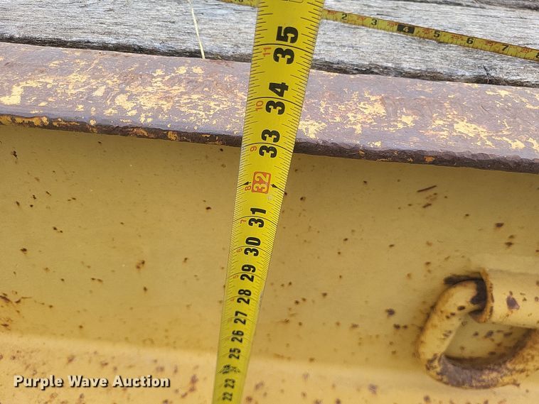 image for item EJ5508 1967 Fruehauf equipment trailer