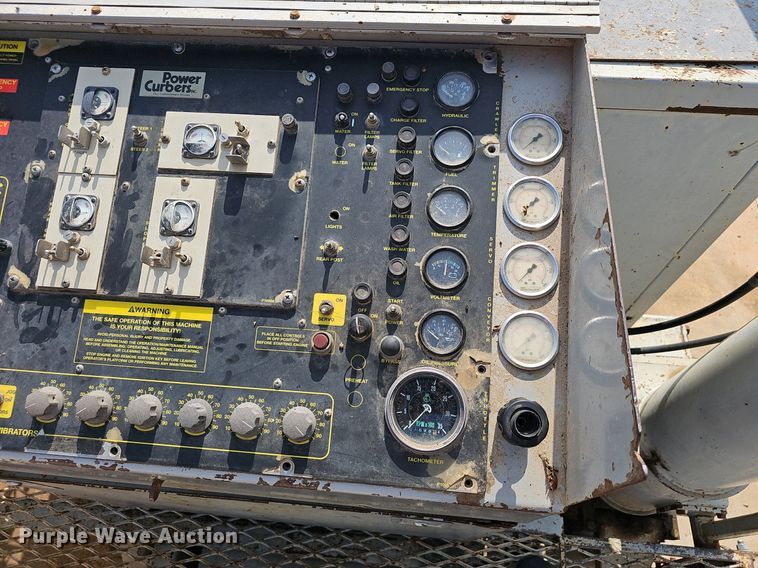 image for item EJ5512 2005 Power curber 5700 Super B curb machine