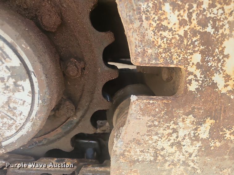 image for item EJ5512 2005 Power curber 5700 Super B curb machine