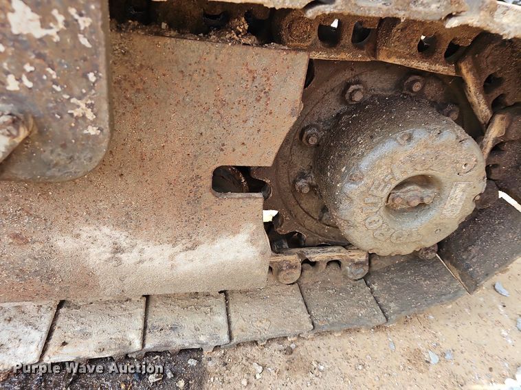 image for item EJ5512 2005 Power curber 5700 Super B curb machine