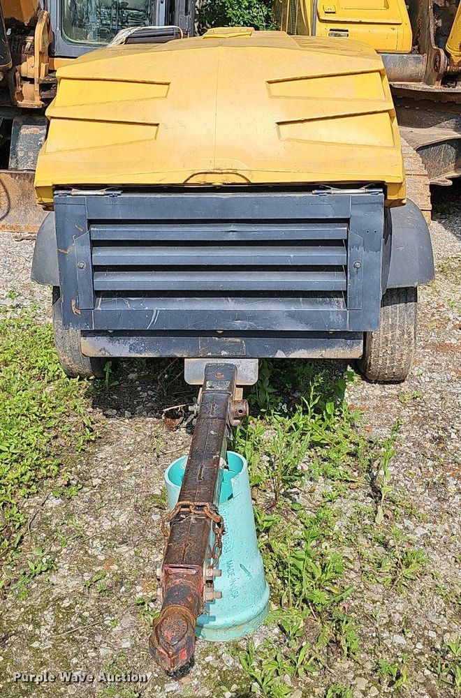 image for item EJ5514 2010 Atlas Copco XAS185JDRSC air compressor