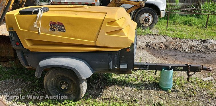 image for item EJ5514 2010 Atlas Copco XAS185JDRSC air compressor