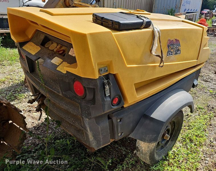 image for item EJ5514 2010 Atlas Copco XAS185JDRSC air compressor