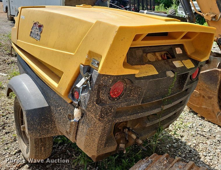 image for item EJ5514 2010 Atlas Copco XAS185JDRSC air compressor