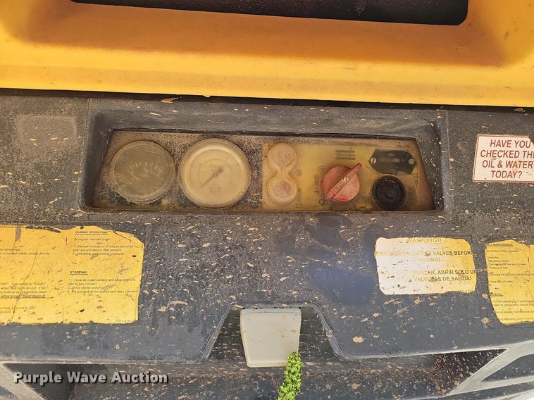 image for item EJ5514 2010 Atlas Copco XAS185JDRSC air compressor