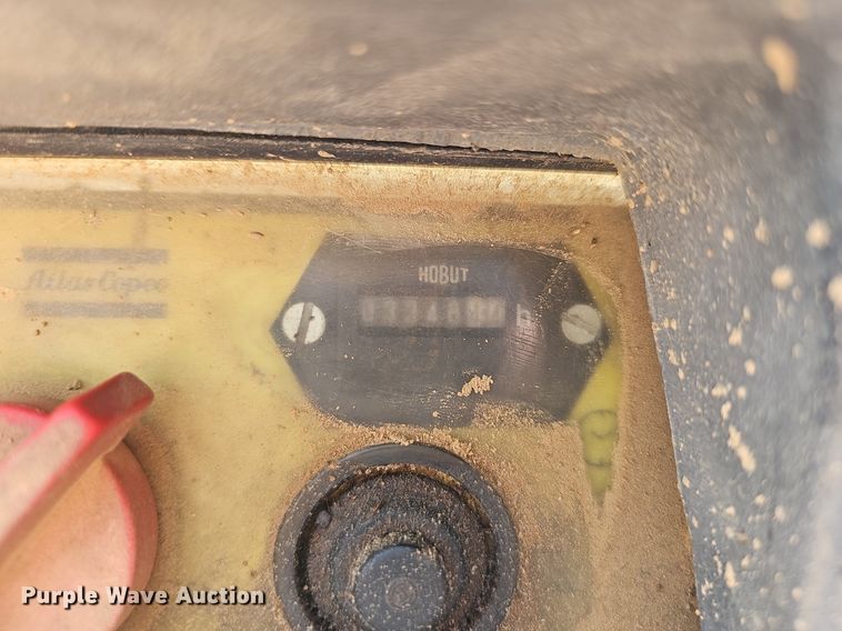 image for item EJ5514 2010 Atlas Copco XAS185JDRSC air compressor