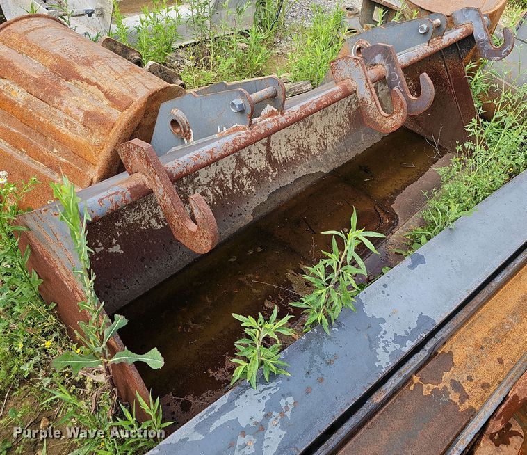 image for item EJ5516 Case 84