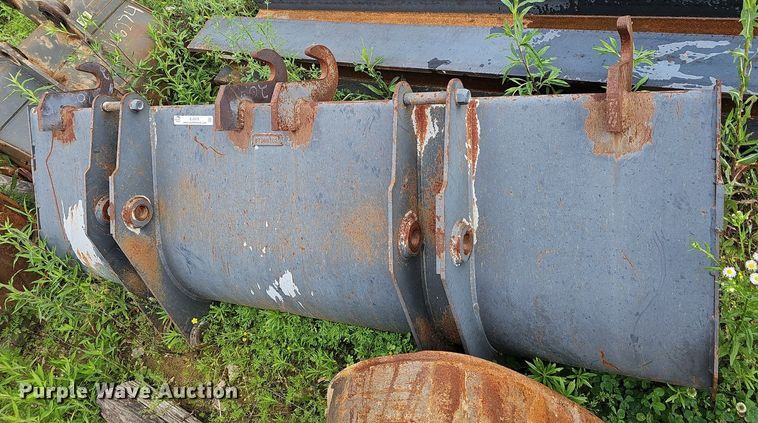 image for item EJ5516 Case 84