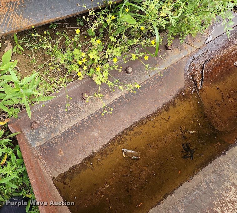 image for item EJ5516 Case 84