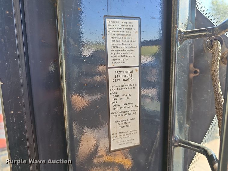 image for item EJ5614 2009 John Deere  700J dozer