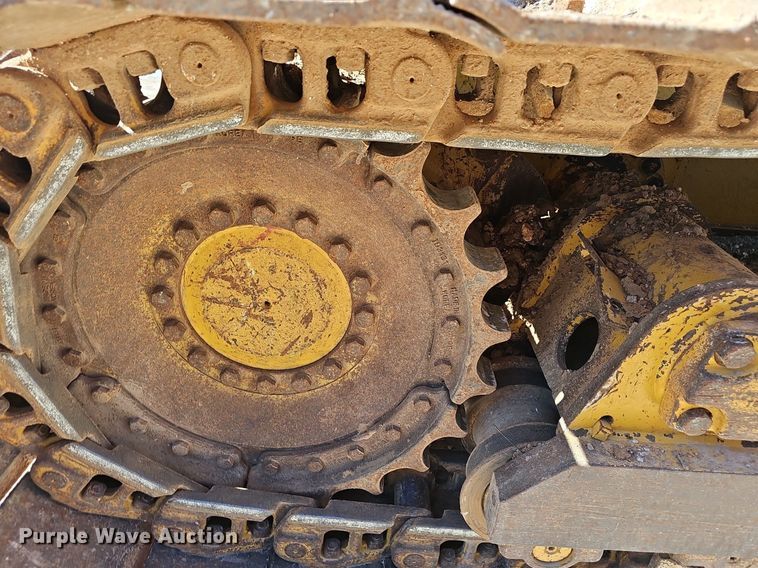 image for item EJ5614 2009 John Deere  700J dozer