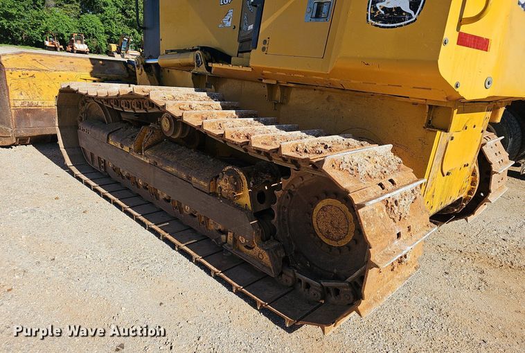 image for item EJ5614 2009 John Deere  700J dozer