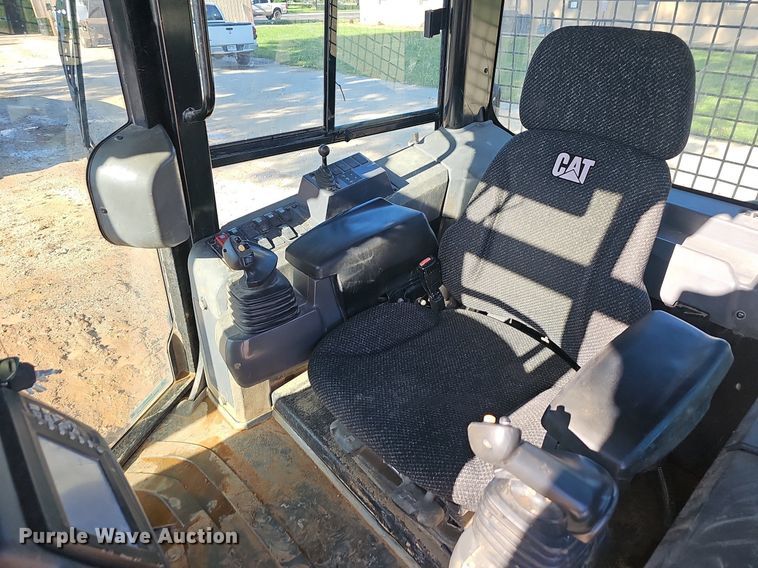 image for item EJ5615 2013 Caterpillar  D5K2 XL dozer