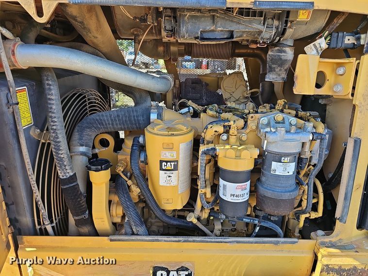 image for item EJ5615 2013 Caterpillar  D5K2 XL dozer