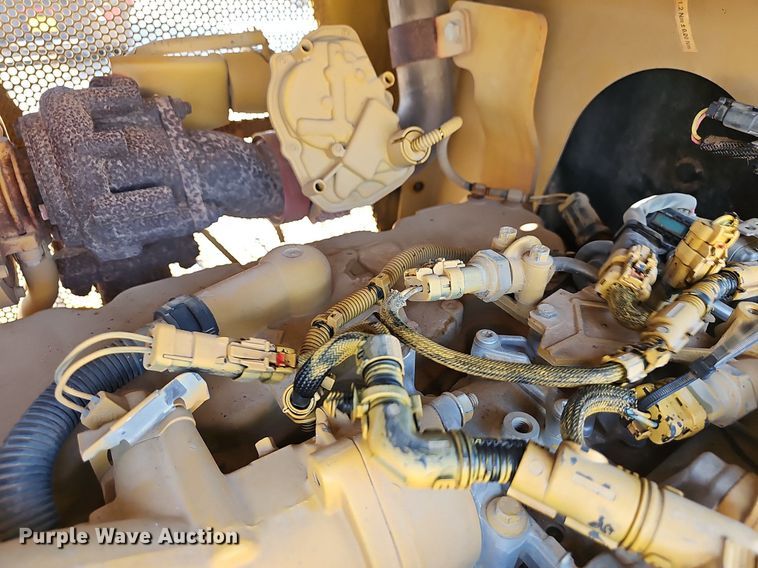 image for item EJ5615 2013 Caterpillar  D5K2 XL dozer