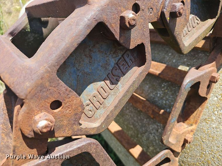 image for item EJ5621 Grouser steel skid steer tracks