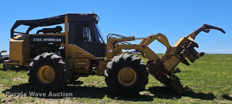 image for item EJ5626 2000 Hydro Ax 511EX feller buncher 