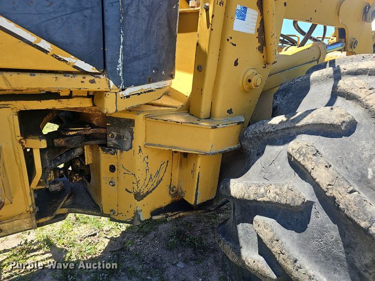 image for item EJ5626 2000 Hydro Ax 511EX feller buncher 