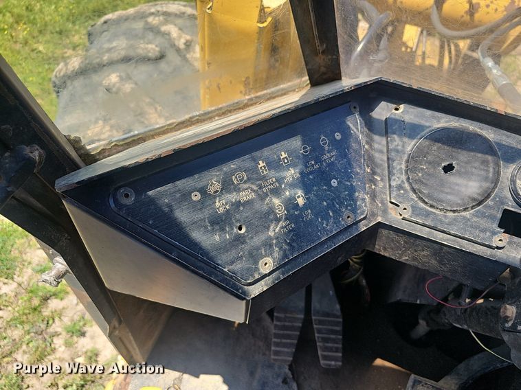 image for item EJ5626 2000 Hydro Ax 511EX feller buncher 