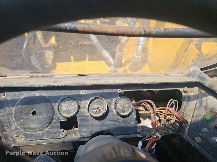 image for item EJ5626 2000 Hydro Ax 511EX feller buncher 