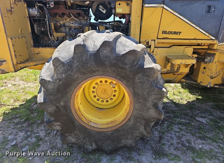 image for item EJ5626 2000 Hydro Ax 511EX feller buncher 