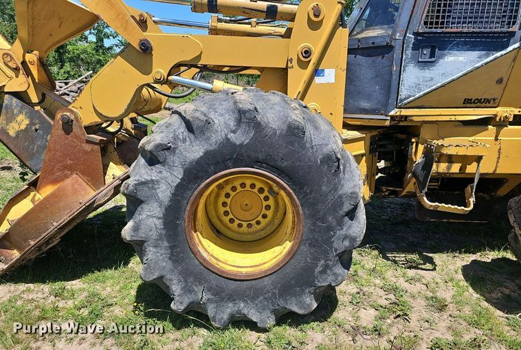 image for item EJ5626 2000 Hydro Ax 511EX feller buncher 