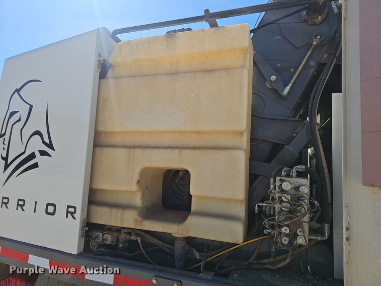 image for item EJ5629 2004 GMC T7500 street sweeper truck