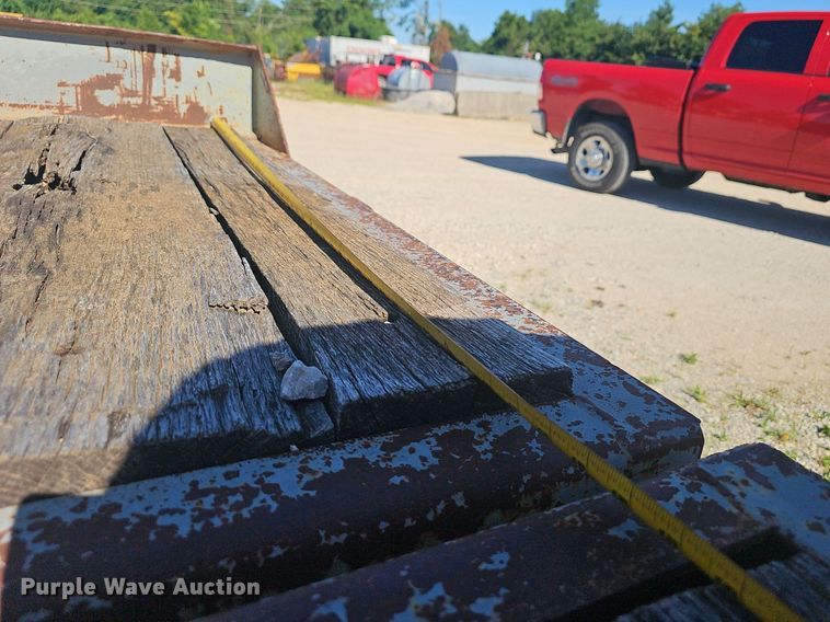 image for item EJ5630 2002 Interstate tilt deck equipment trailer