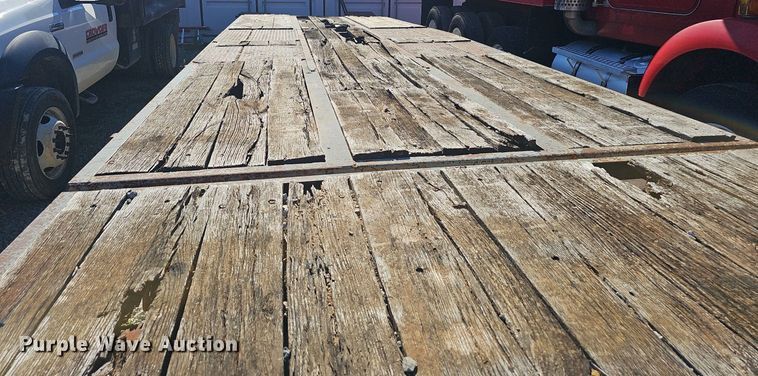 image for item EJ5630 2002 Interstate tilt deck equipment trailer