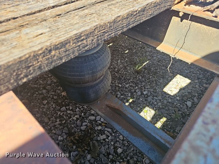 image for item EJ5630 2002 Interstate tilt deck equipment trailer