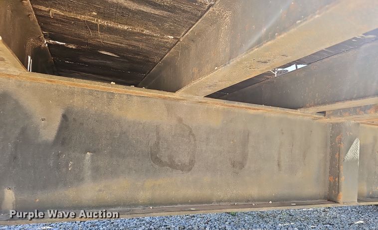 image for item EJ5630 2002 Interstate tilt deck equipment trailer