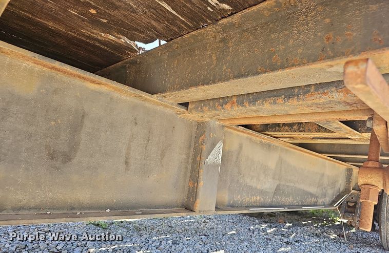 image for item EJ5630 2002 Interstate tilt deck equipment trailer