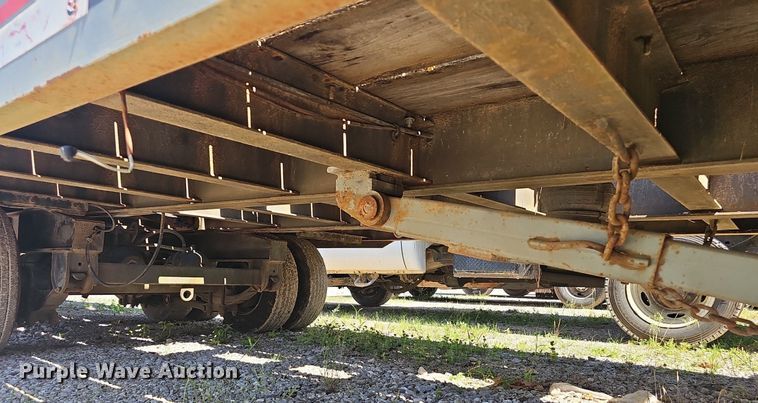 image for item EJ5630 2002 Interstate tilt deck equipment trailer
