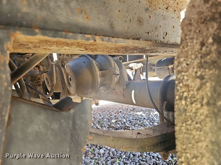 image for item EJ5630 2002 Interstate tilt deck equipment trailer