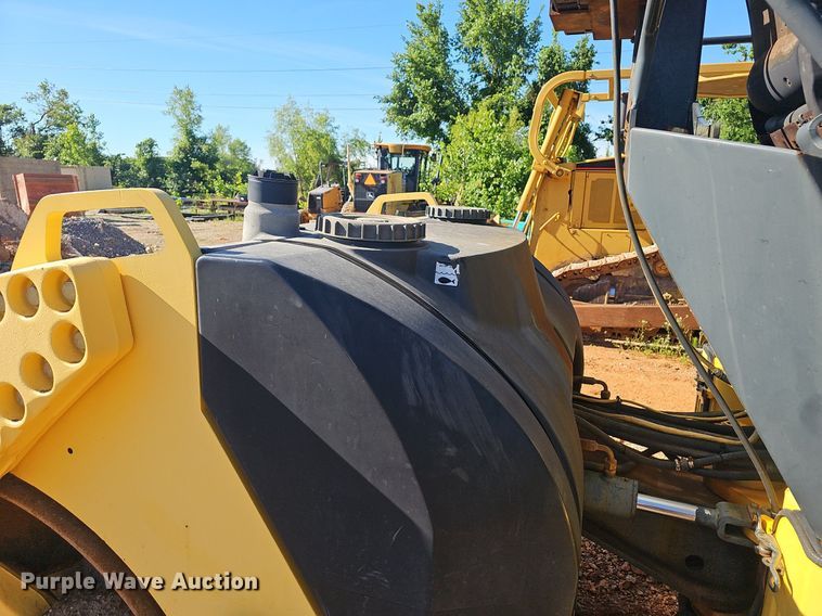 image for item EJ5632 2007 Bomag  BW 161 AD-HF double drum vibratory roller